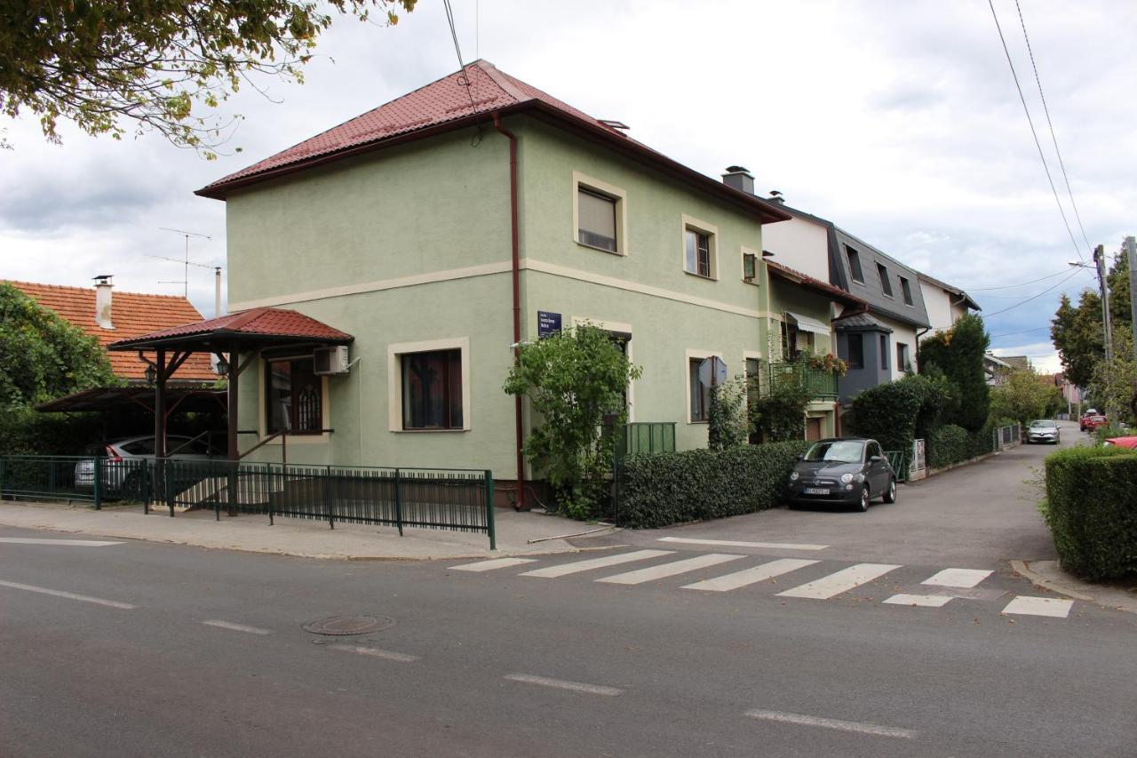 Apartament West Capital - Free Private Parking Zagrzeb Zewnętrze zdjęcie